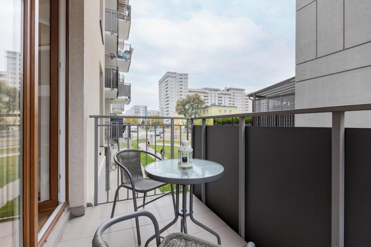 Warszawa Wawrzyszewska Apartment By Noclegi Renters Varsóvia Exterior foto